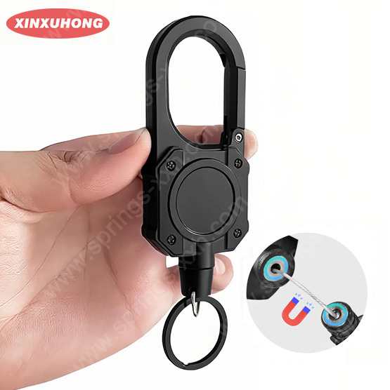 XXH-P101 New Arrival 4CM Plastic Square Badge Reel Heavy Duty Carabiner Retractable Magnetic Keychain with Key Ring